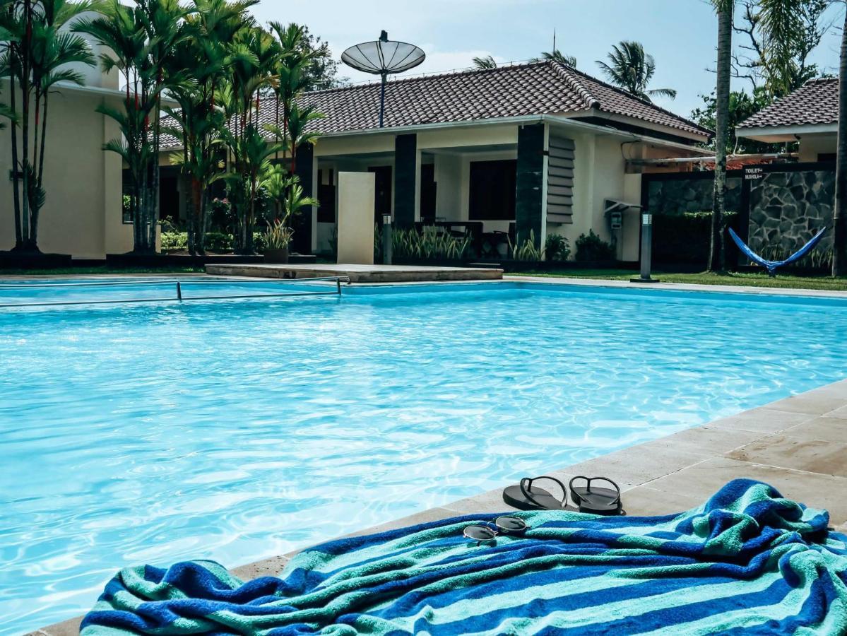 Sunrise Resort Batukaras Экстерьер фото